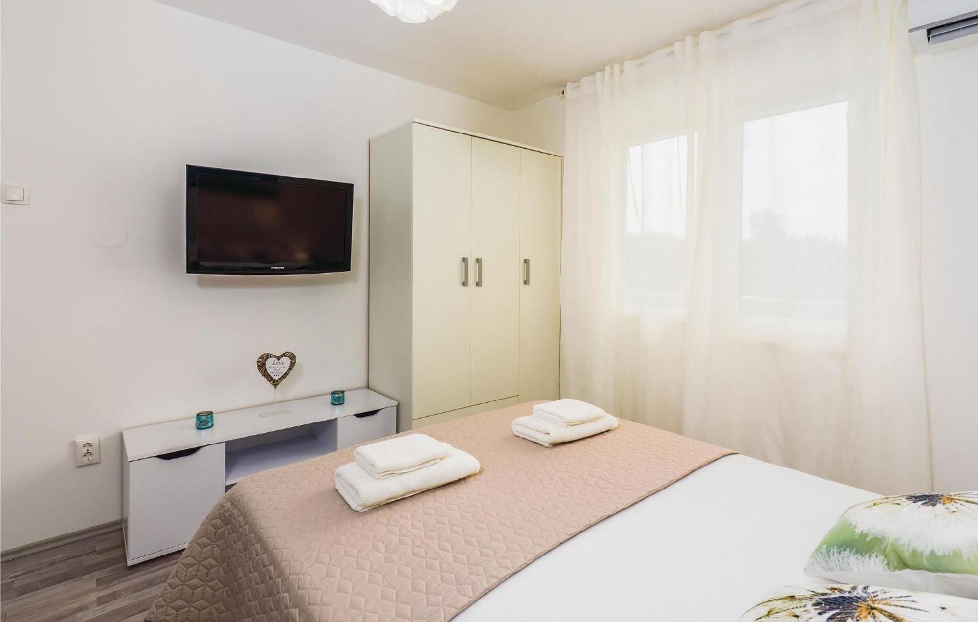 1 Bedroom Gorgeous Apartment In Opatija Eksteriør bilde